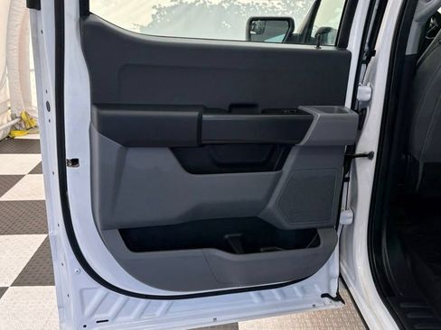 Used 2023 Ford F150 XL RWD image 19