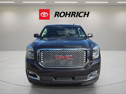 Used 2016 GMC Yukon XL Denali w/ Open Road Package image 8