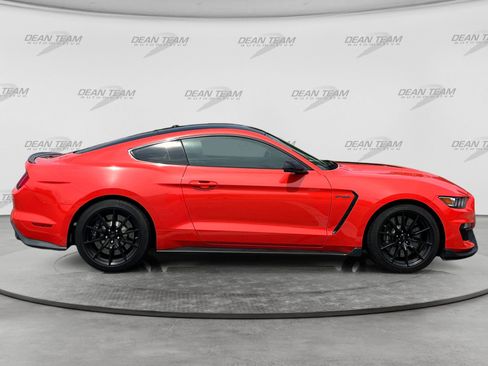Used 2016 Ford Mustang Shelby GT350 w/ Technology Package RWD image 9
