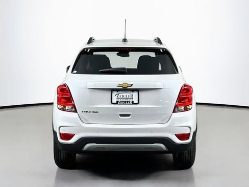 Used 2022 Chevrolet Trax LT w/ Driver Confidence Package AWD/4WD image 6