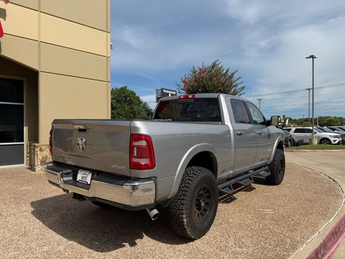 Used 2022 RAM 2500 Laramie AWD/4WD image 4