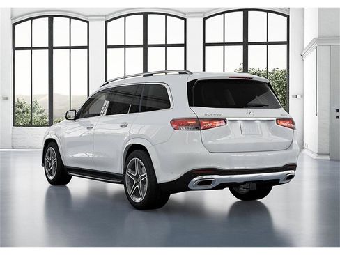New 2026 Mercedes-Benz GLS 450 4MATIC image 28