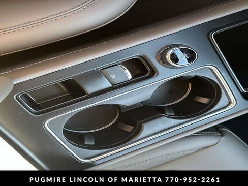 New 2026 Lincoln Corsair Premiere image 33