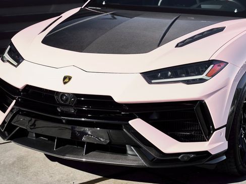 Used 2024 Lamborghini Urus Performante image 6