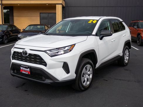 Used 2024 Toyota RAV4 LE image 3