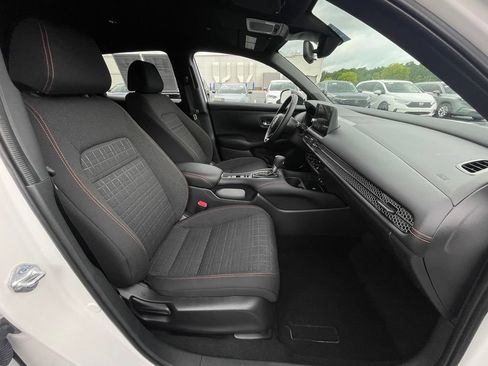 Certified 2026 Honda HR-V Sport image 32