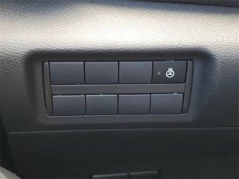 Certified 2024 Nissan Kicks SR w/ SR Premium Package image 10