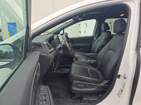 Used 2025 Honda Odyssey Sport-L image 2