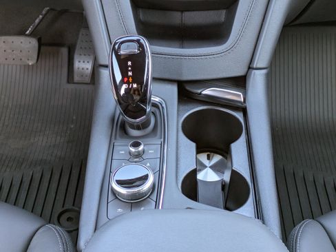 Certified 2025 Cadillac XT5 Premium Luxury w/ Technology Package image 18