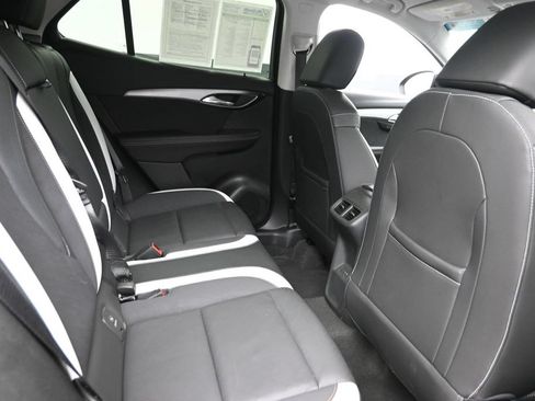 Used 2025 Buick Envision Sport Touring AWD/4WD image 8