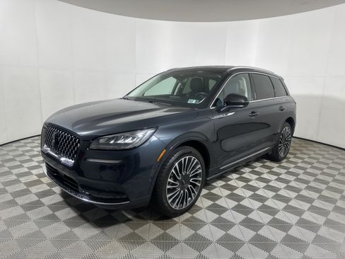 Used 2020 Lincoln Corsair Reserve w/ Equipment Group 201A AWD/4WD image 3