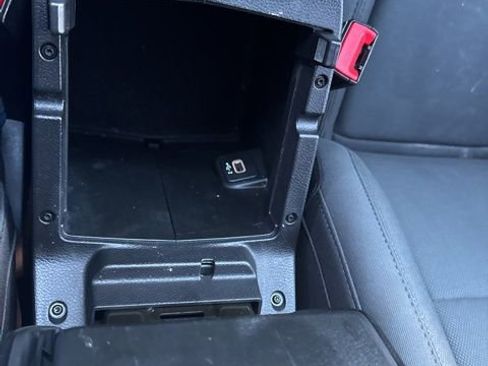 Used 2019 Jeep Wrangler Unlimited Sport image 34