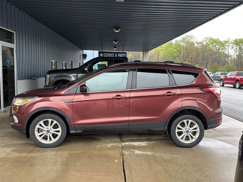 Used 2018 Ford Escape SEL AWD/4WD image 5