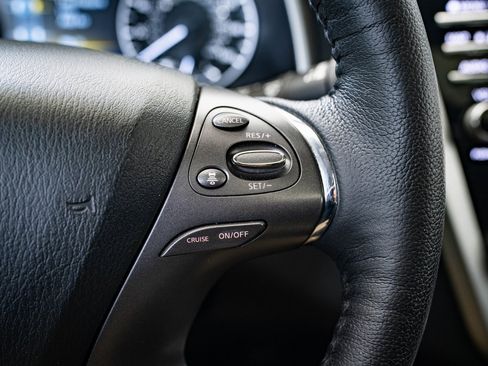 Used 2024 Nissan Murano SL image 28