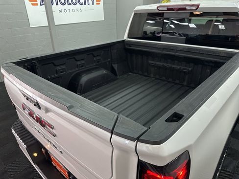 Used 2022 GMC Sierra 1500 Denali AWD/4WD image 11