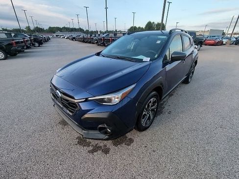 Used 2025 Subaru Crosstrek 2.5i Premium AWD/4WD image 16