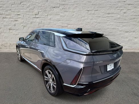 New 2026 Cadillac Lyriq Premium Luxury w/ LPO, Floor Liner Package image 7