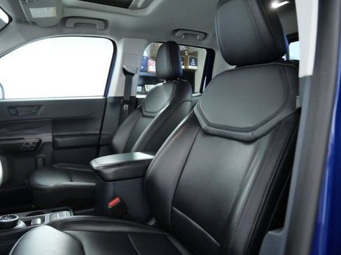 Certified 2024 Ford Maverick Lariat w/ Black Appearance Package AWD/4WD image 18