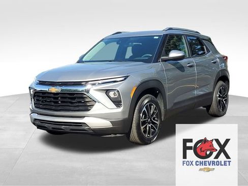 Certified 2025 Chevrolet TrailBlazer LT AWD/4WD image 1