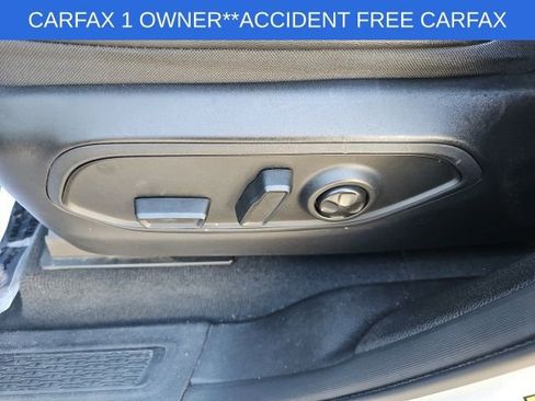 Used 2024 Jeep Grand Cherokee L Laredo image 34