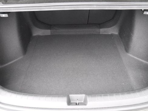 Used 2023 Honda Civic EX image 32