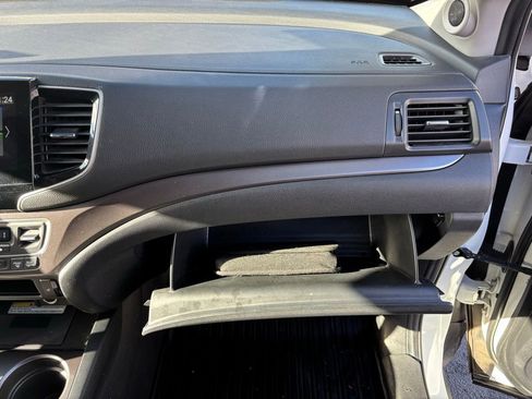 Used 2021 Honda Pilot Special Edition image 39