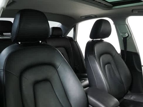 Used 2016 Audi A4 2.0T Premium w/ Convenience Plus Package image 21