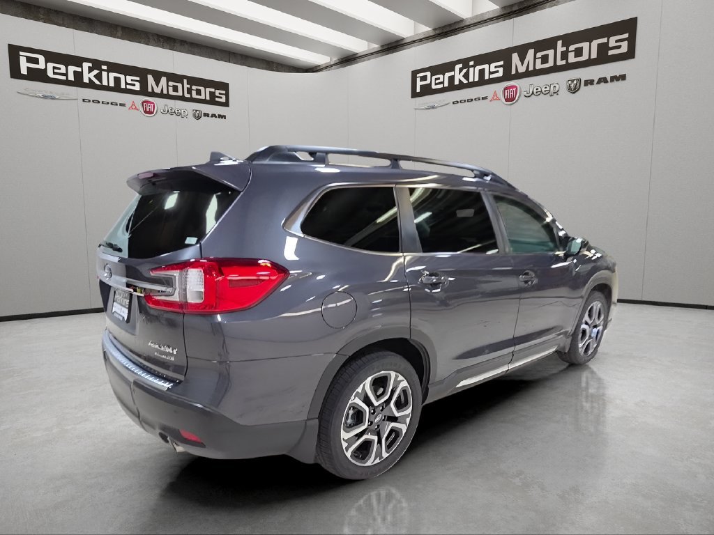 Used 2024 Subaru Ascent Limited AWD/4WD image 5