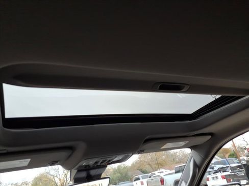 New 2026 GMC Sierra 1500 Denali w/ Denali Reserve Package image 14