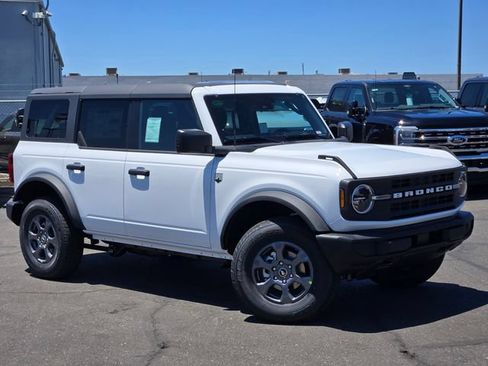 New 2026 Ford Bronco Big Bend AWD/4WD image 1