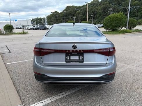 Used 2026 Volkswagen Jetta Sport FWD image 5