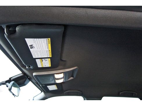 New 2026 Nissan Frontier SV image 21