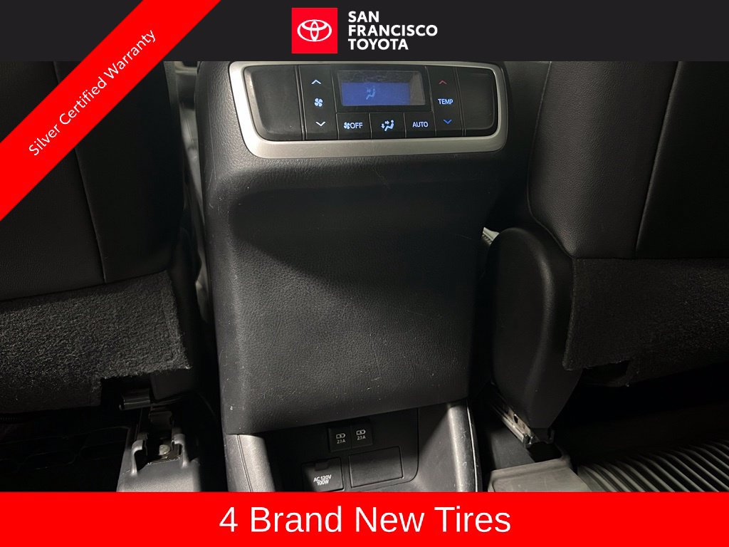 Certified 2017 Toyota Highlander XLE AWD/4WD image 18