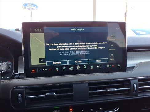 New 2026 Lincoln Corsair Premiere image 24