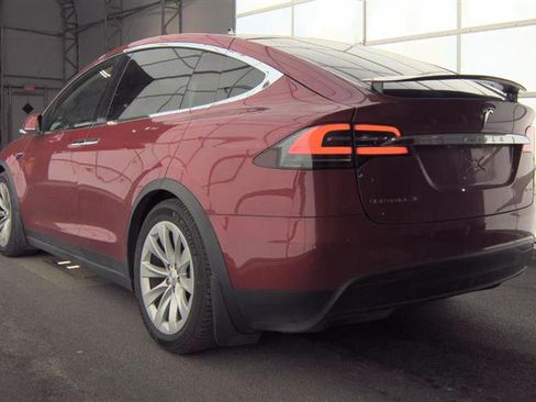 Used 2017 Tesla Model X 100D image 9