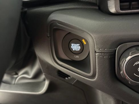 New 2026 Jeep Gladiator Rubicon AWD/4WD image 33
