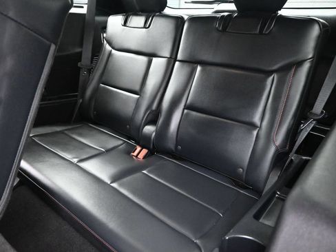 Certified 2025 Ford Explorer ST-Line w/ Premium Package RWD image 21