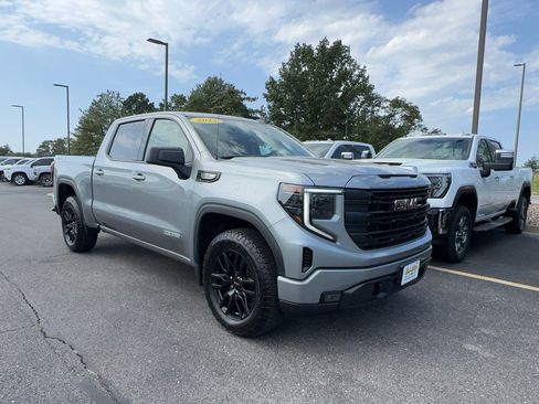 Certified 2025 GMC Sierra 1500 Elevation AWD/4WD image 2