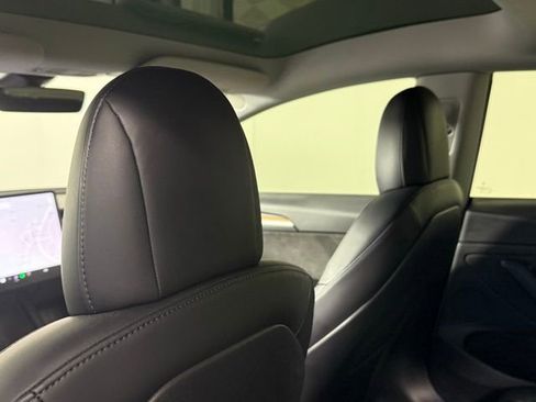 Used 2022 Tesla Model 3 Performance image 20