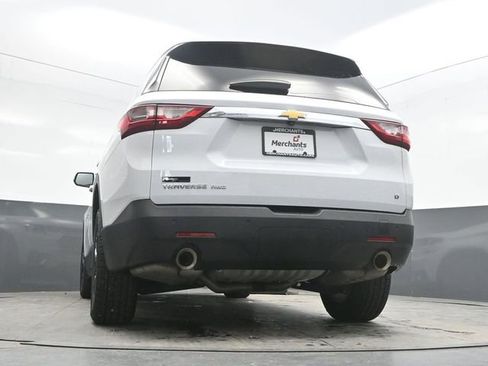 Used 2020 Chevrolet Traverse LT AWD/4WD image 37