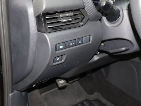 Used 2024 Nissan Sentra SV w/ All-Weather Package FWD image 21