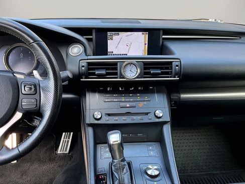 Used 2017 Lexus RC 300 F Sport image 12