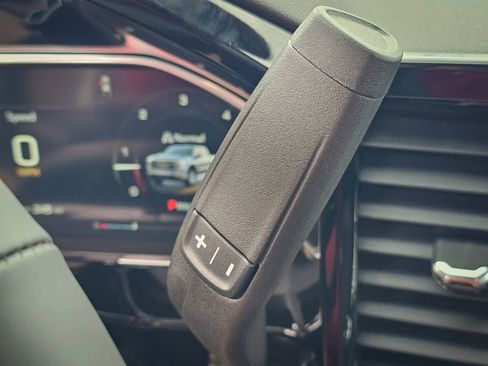 New 2026 GMC Sierra 1500 Elevation image 18