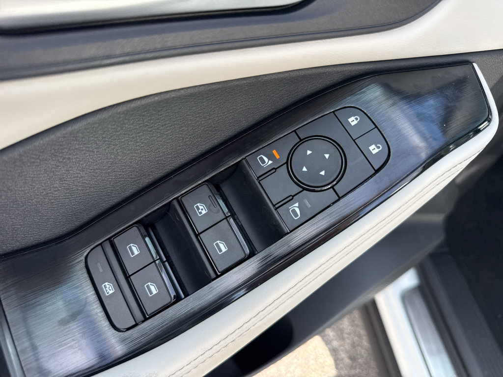 New 2026 Nissan Rogue Dark Armor AWD/4WD image 12