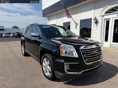 Certified 2017 GMC Terrain SLT w/ Open Road Package FWD image 3