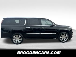 Used 2020 Cadillac Escalade ESV Premium Luxury video 2