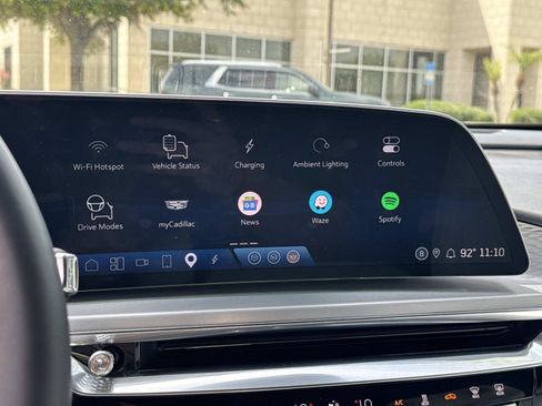 Certified 2024 Cadillac Lyriq Luxury RWD image 20