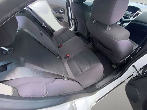 Used 2014 Chevrolet Cruze LT FWD image 28