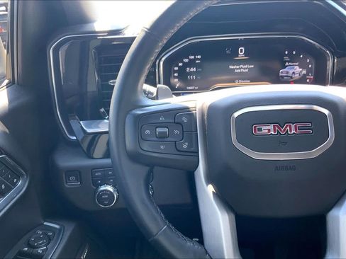 Used 2024 GMC Sierra 1500 SLT AWD/4WD image 24
