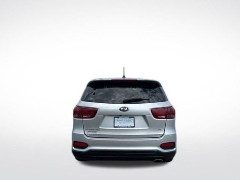 Used 2019 Kia Sorento AWD V6 image 14